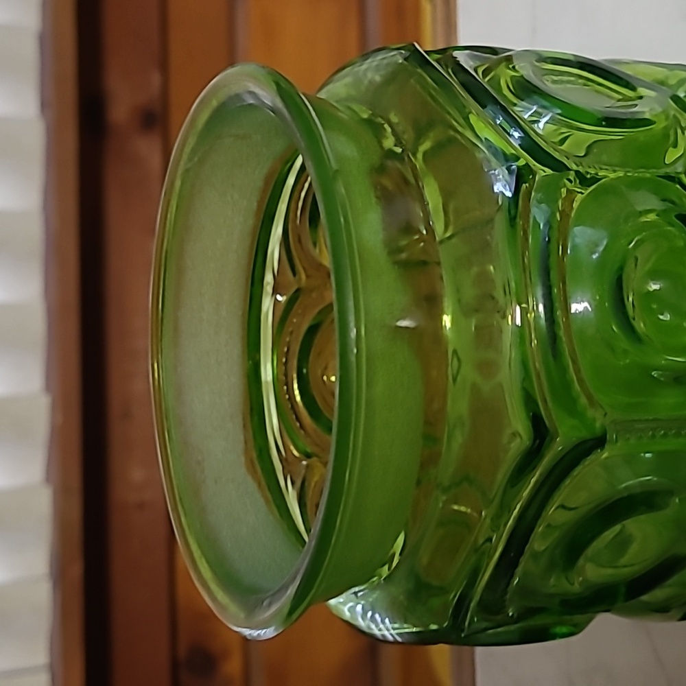 Emerald Green Moon Ans Stars Glass Jar with Lid (111) - Picture 3 of 4